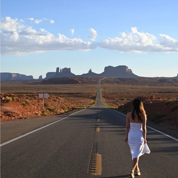 Abercrombie halter top and skirt combo linen - Picture 4 of 8